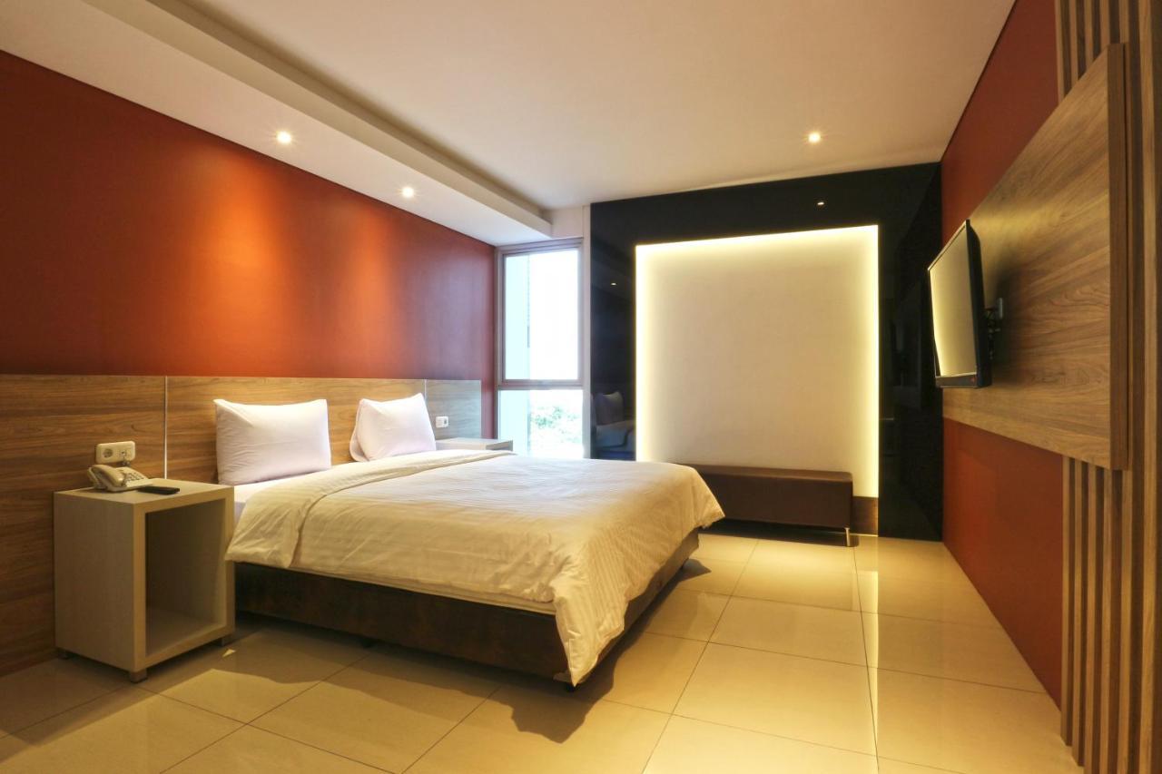 Kampioen Bed & Breakfast Bandung Extérieur photo