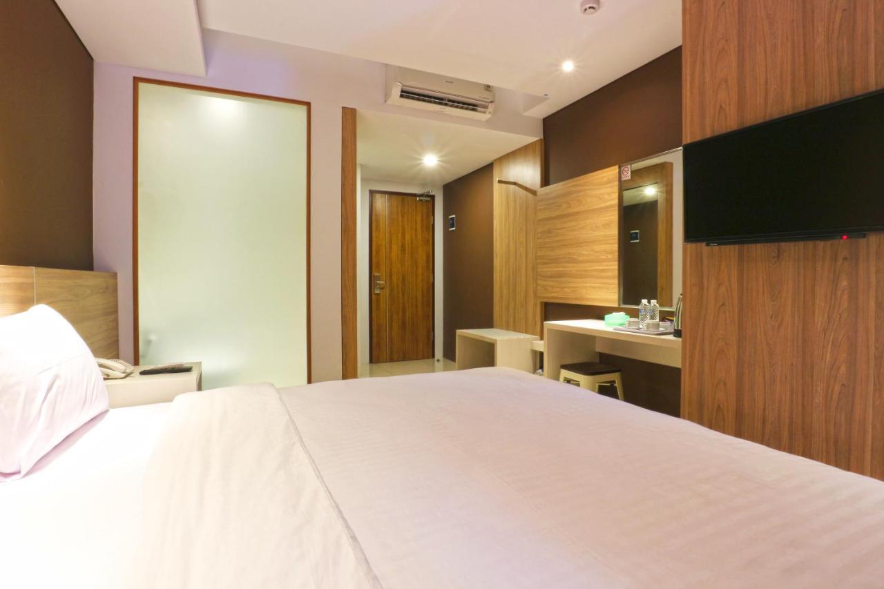 Kampioen Bed & Breakfast Bandung Extérieur photo