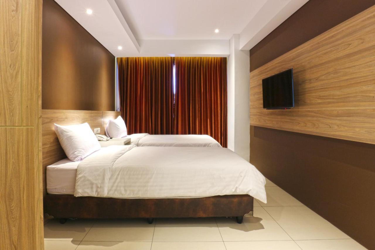 Kampioen Bed & Breakfast Bandung Extérieur photo